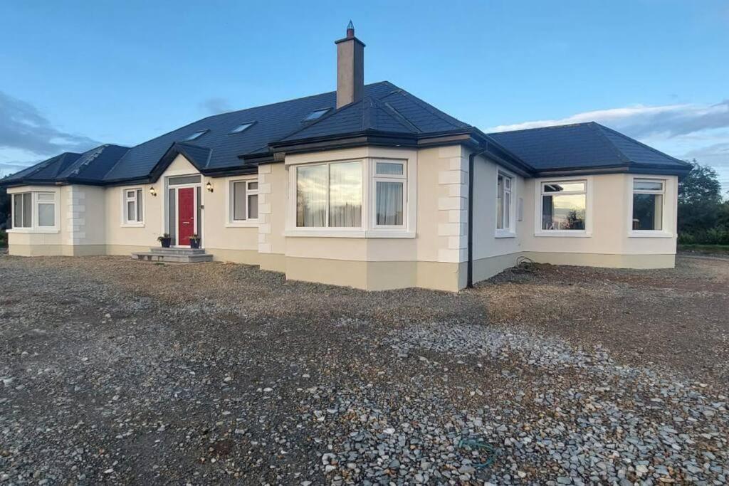 Modern Countryside Apartment Killmallock Lodge Enniscorthy Eksteriør billede